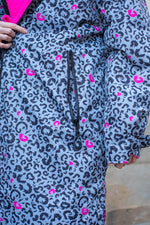 NEW!! Pro Recycled Change Robe - Grey/Pink Leopard - Slouchy