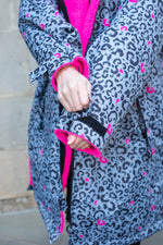 NEW!! Pro Recycled Change Robe - Grey/Pink Leopard - Slouchy