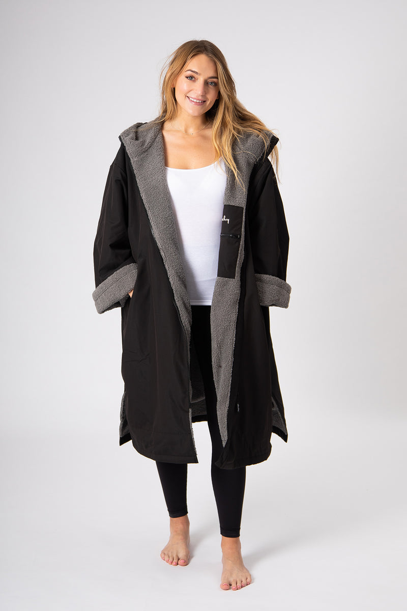 Long Sleeve Change Robe - Black/Grey - Slouchy