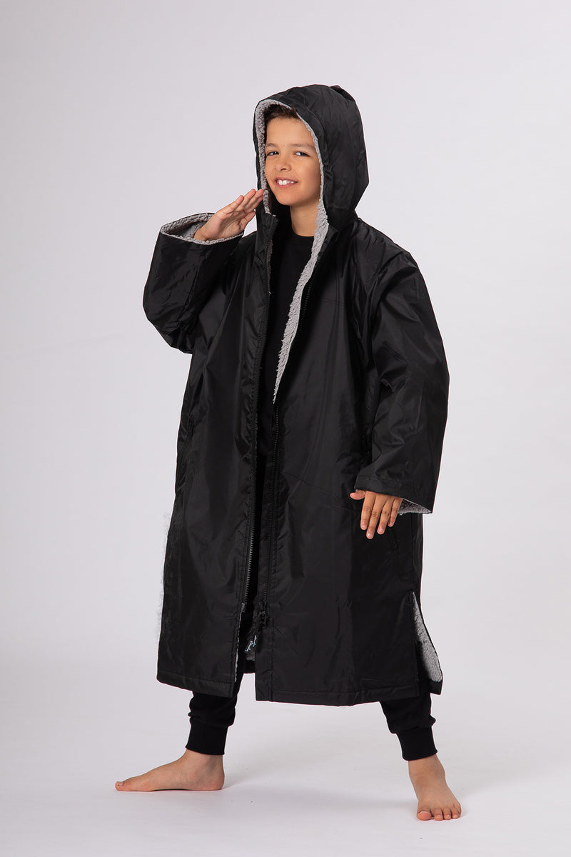 Kids Lightweight Black/Grey Robe - Slouchy