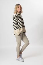 Magic Joggers - Cream - Slouchy