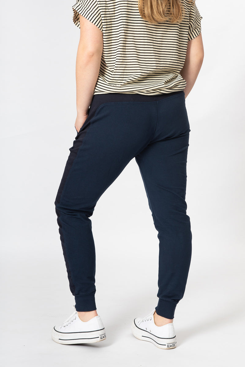 Magic Joggers - Navy - Slouchy