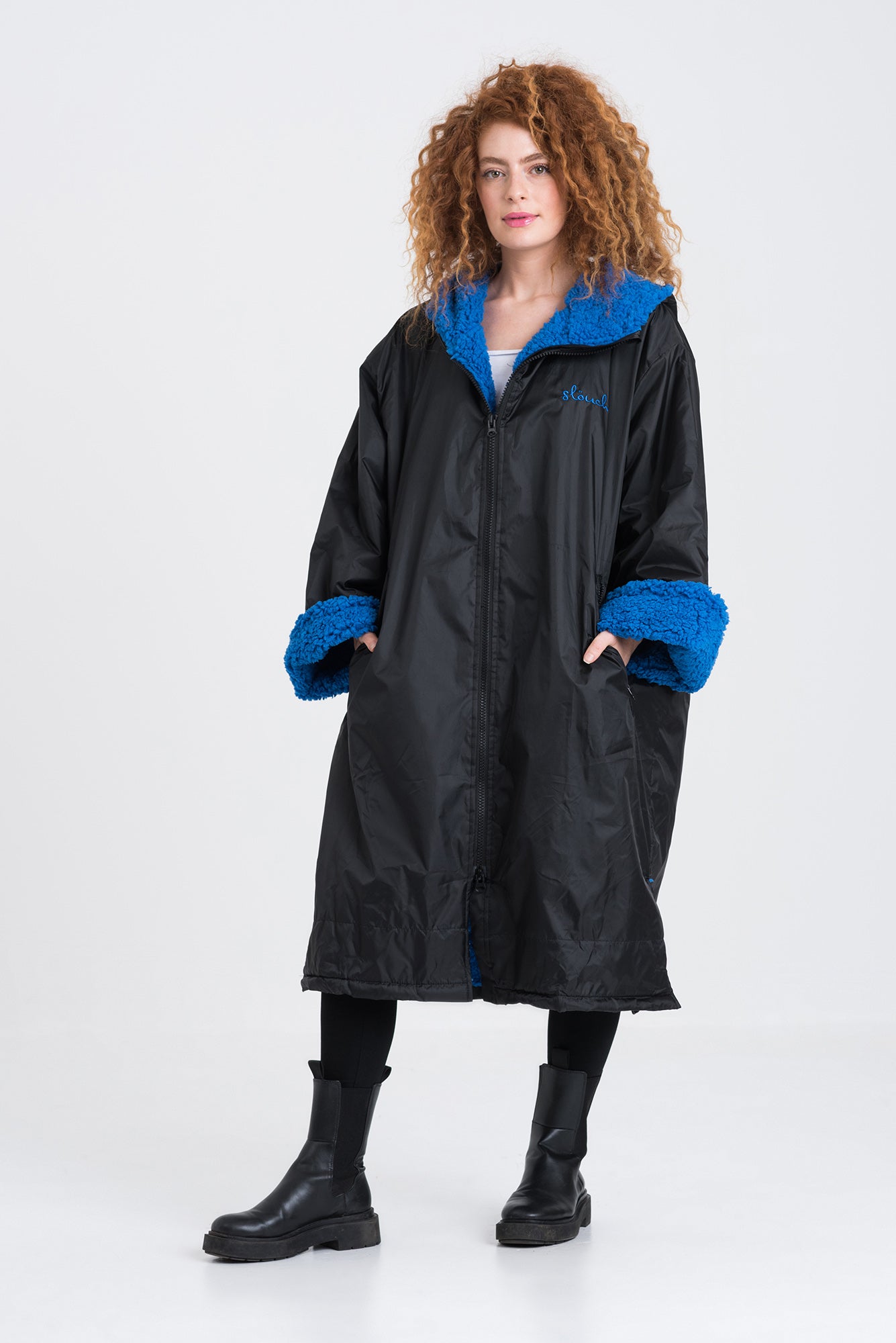 Black/Navy Change Robe - Slouchy